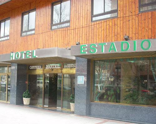 Hotel Estadio Бильбао Экстерьер фото